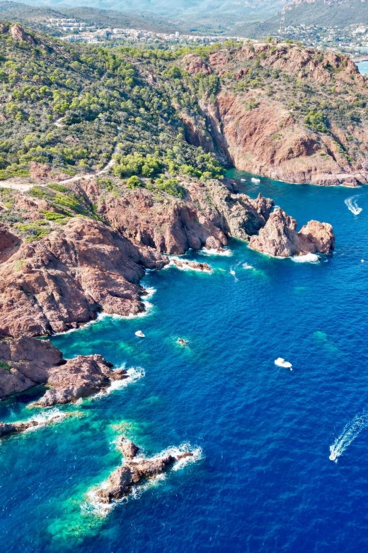 cap-taillat-catamaran-full-day