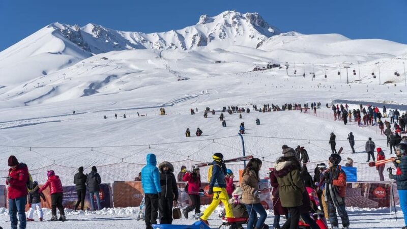 cappadocia-mount-erciyes-skiing-and-snowboarding-tour
