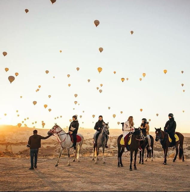 cappadocias-sunrise-horseback-riding