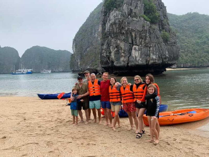 cat-ba-1-day-private-boat-lan-ha-bay-ha-long-bay