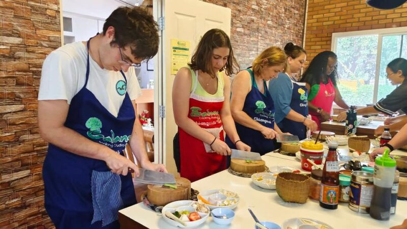 chiang-mai-morning-cooking-class-with-market-visit