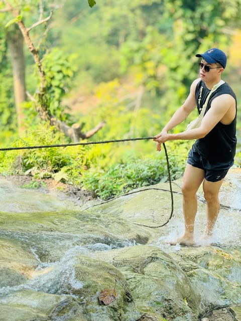 chiang-maisticky-watefall-private-tour-with-lunch