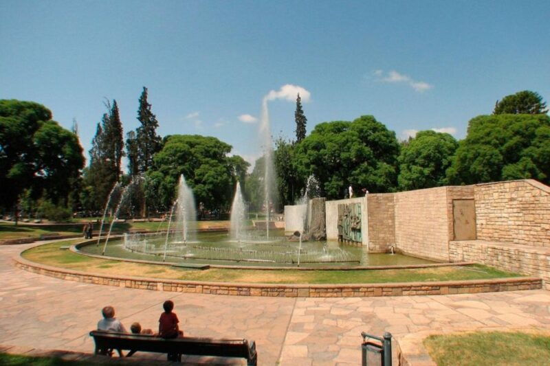 city-tour-with-visit-to-general-san-martin-park