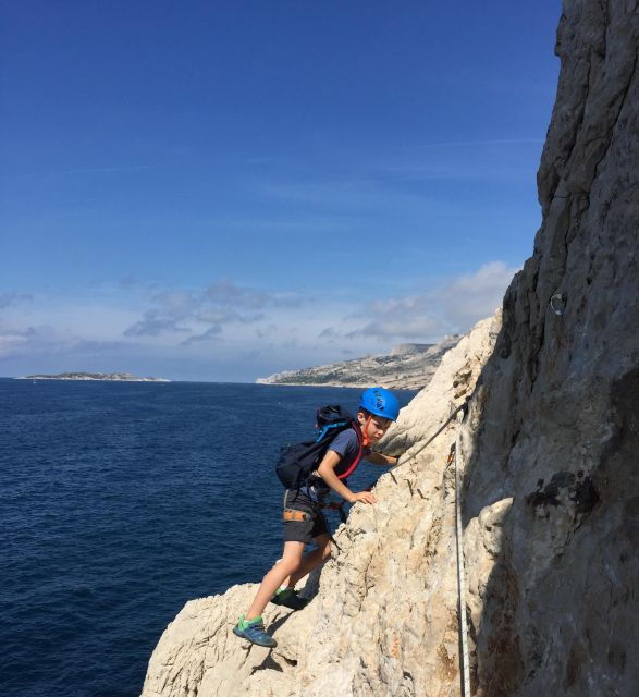 climbing-discovery-session-in-the-calanques-near-marseille