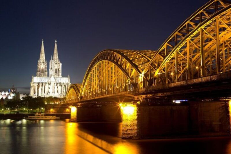 cologne-custom-private-walking-tour-with-a-local-guide