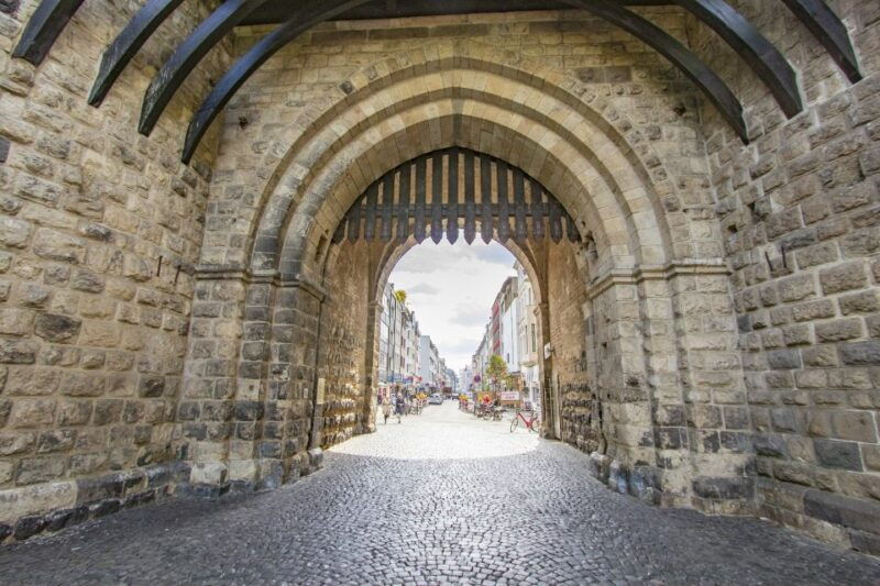cologne-express-walk-with-a-local-in-60-minutes