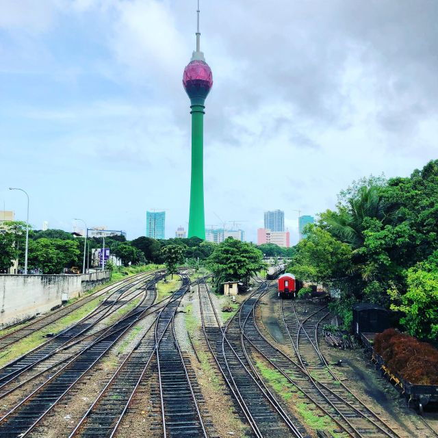 colombo-social-and-political-walk