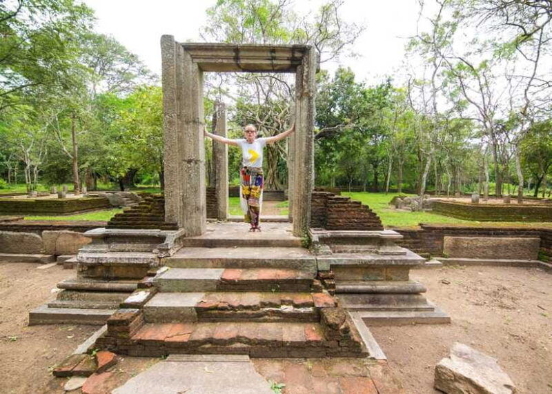 colombo-sri-lanka-cultural-triangle-hotspots-2-day-tour