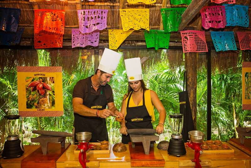 cozumel-chocolate-margarita-workshop-with-mayan-recipe