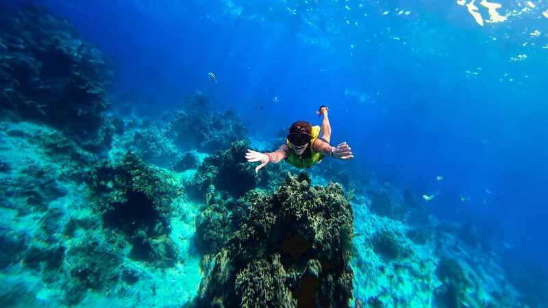 cozumel-transparent-bottom-boat-tour-and-snorkeling-activity