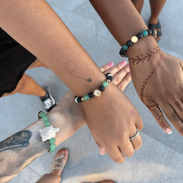 creative-jewelry-workshop-lets-make-stretch-bracelets