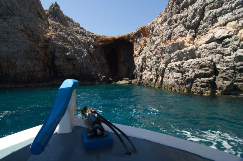 crete-fishing-swimming-boat-cruise-with-lunch-drinks