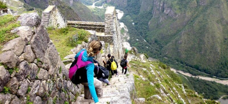 cusco-machu-picchu-1-day-tour-and-huayna-picchu-mountain
