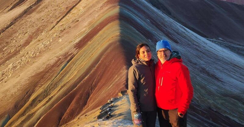 cusco-sunrise-at-the-rainbow-mountain-vinicunca