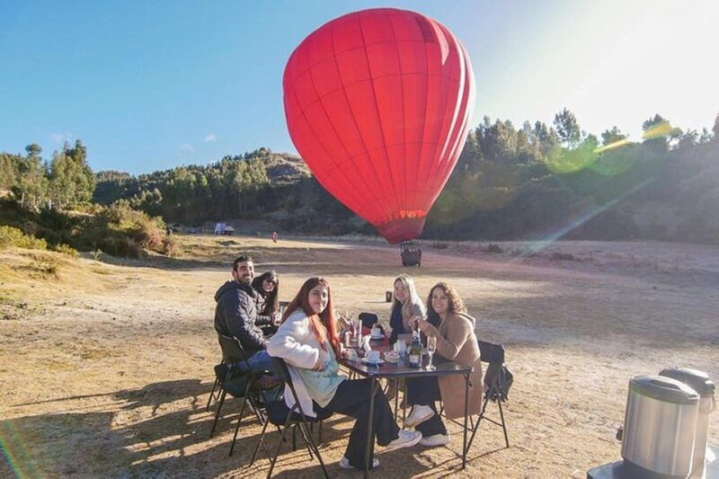 cusco-sunrise-in-hot-air-balloon-flight-over-cusco-canyon