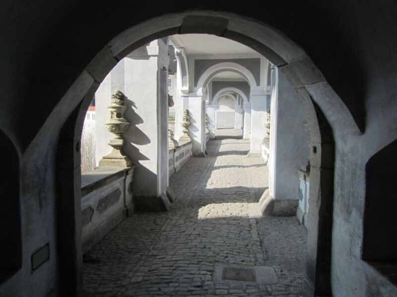 czech-krumlov-2-hour-private-walking-tour-with-guide
