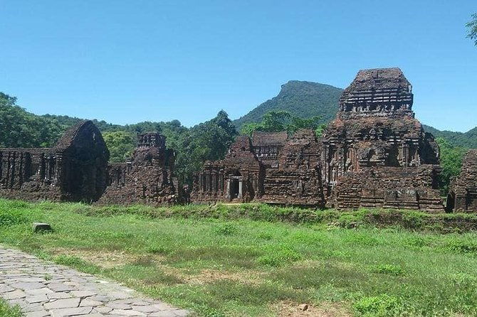 Da Nang Airport or City to Hoi An City or Vice Versa- Private Car - Who Should Book This Transfer?