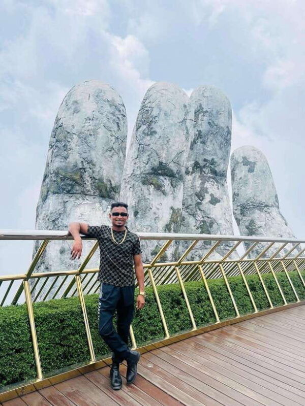 da-nang-ba-na-hills-and-golden-bridge-private-day-trip