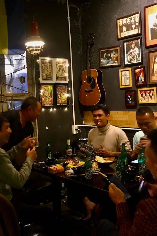 da-nang-explore-city-drink-local-beer-and-foods-tasting