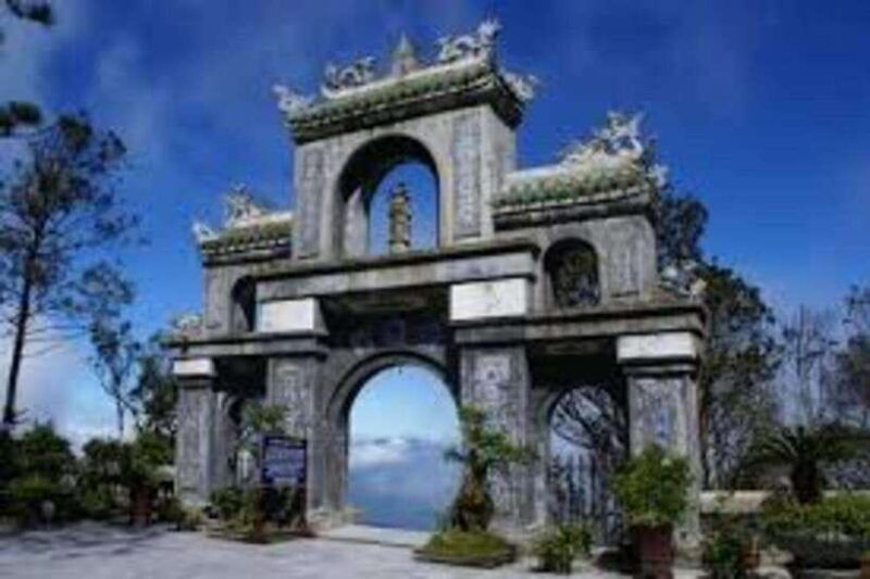 da-nang-hoi-an-marble-mountain-hoi-an-tour-lantern-boat