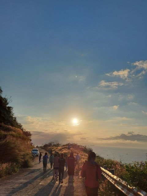 dailytour-son-tra-wildlife-walk-excursion-dinner-option