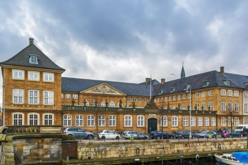 danish-national-museum-copenhagen-archeology-history-tour