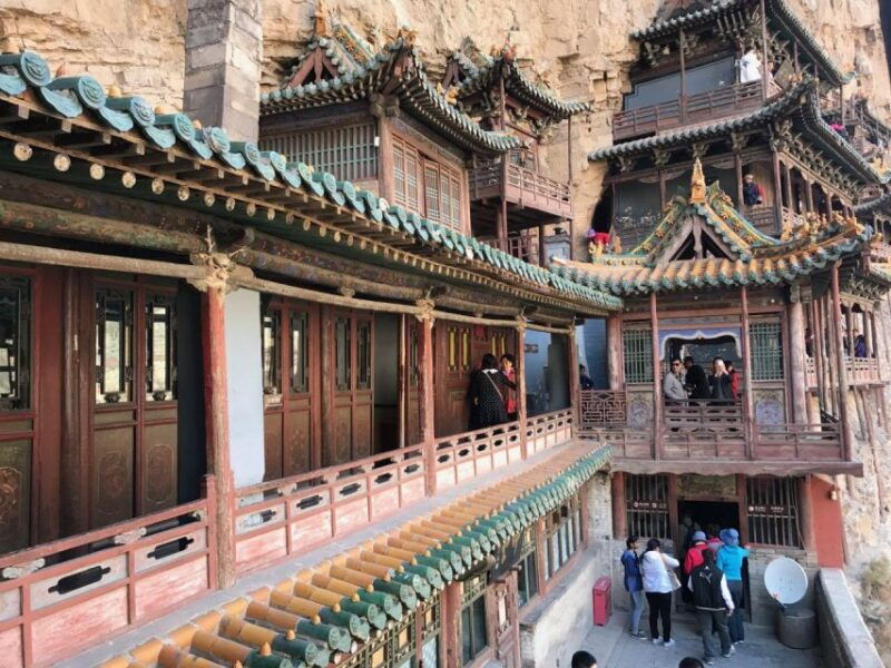 datong-hanging-temple-and-yungang-grottoes-private-tour