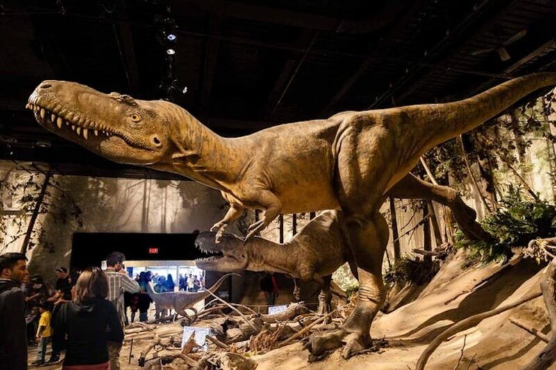 day-of-dinosaurs-and-hoodoos-from-calgary-to-the-badlands