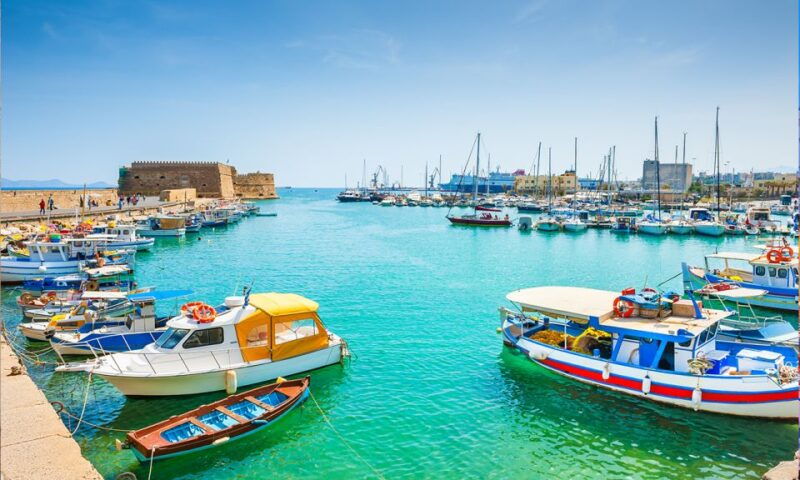 day-trip-to-heraklion-city-center-market-cretaquarium