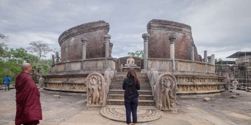 day-trip-to-the-ancient-city-of-polonnaruwa-from-negombo