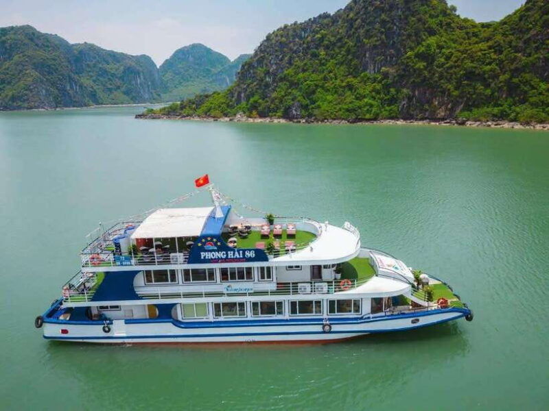 deluxe-cruise-halong-sung-sot-cave-titop-island-luon-cave