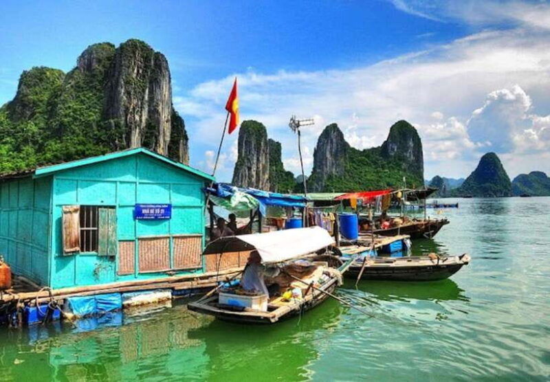 discover-halong-bay-4-hour-scenic-cruise-kayak-lunch-cave