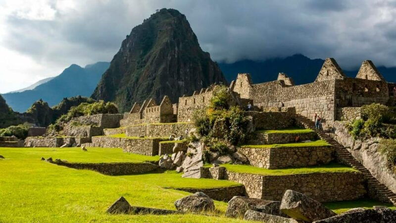 discovermachu-picchu-coloured-mountain-and-humantay-lagoon