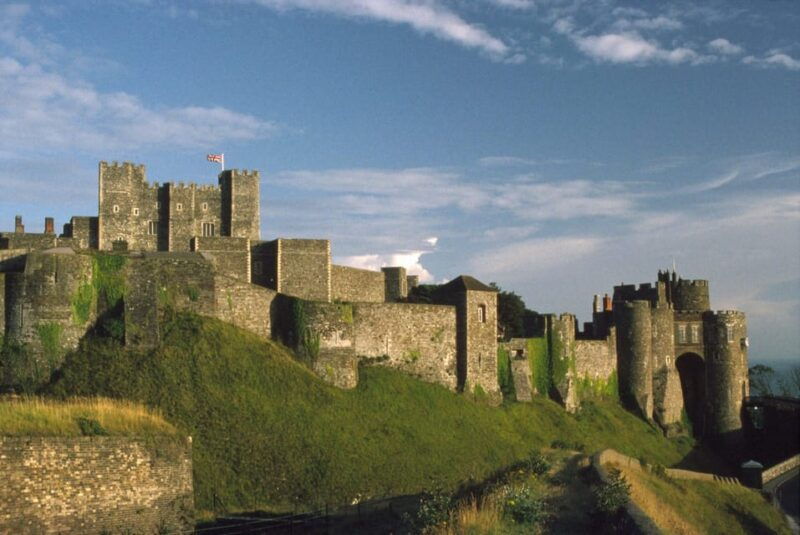 dover-castle-white-cliffs-leeds-castle-private-tour