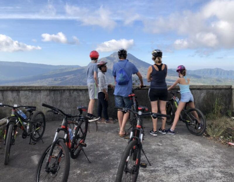 downhill-bike-tours-through-rice-terrace-jungle-with-meal