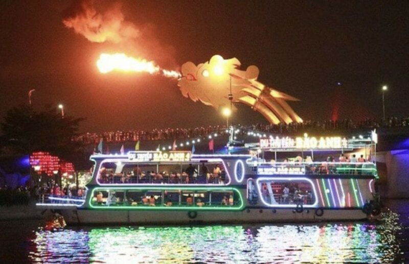 dragon-bridge-show-and-da-nang-local-food-tour