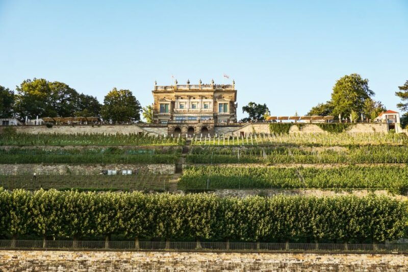 dresden-elbe-river-cruise-to-pillnitz-castle