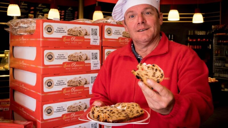 dresden-guided-bus-tour-to-stollen-bakery-with-tasting