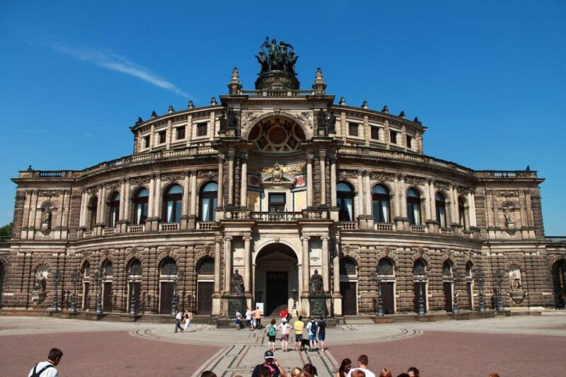 dresden-sightseeing-walking-tour-in-english