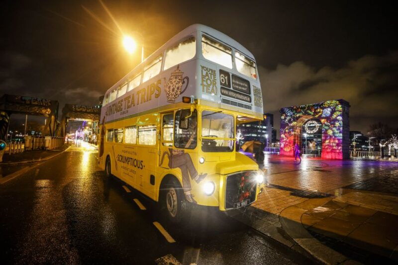 dublin-christmas-lights-festive-bus-tour-with-afternoon-tea