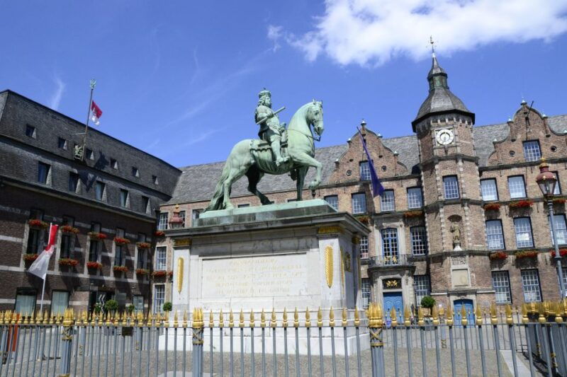 dusseldorf-guided-old-town-tour-with-beer-break