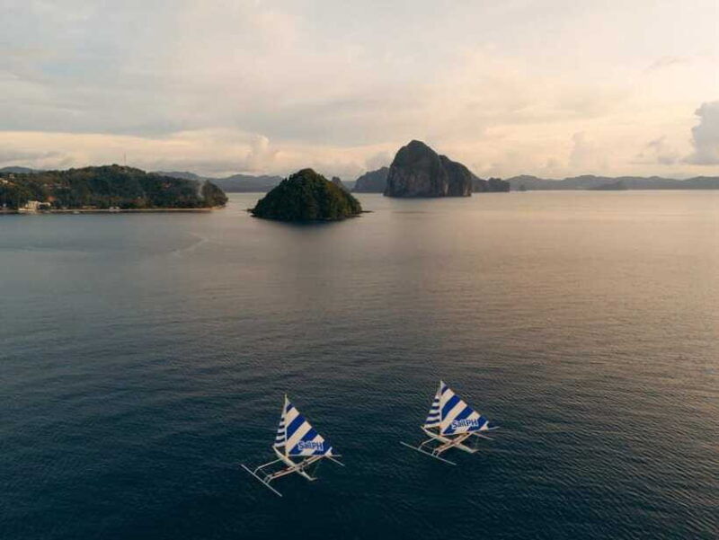 el-nido-islands-shared-paraw-sunset-sailing