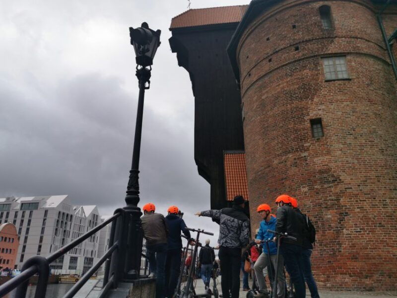 electric-scooter-tour-old-town-tour-15-hour-of-magic-3