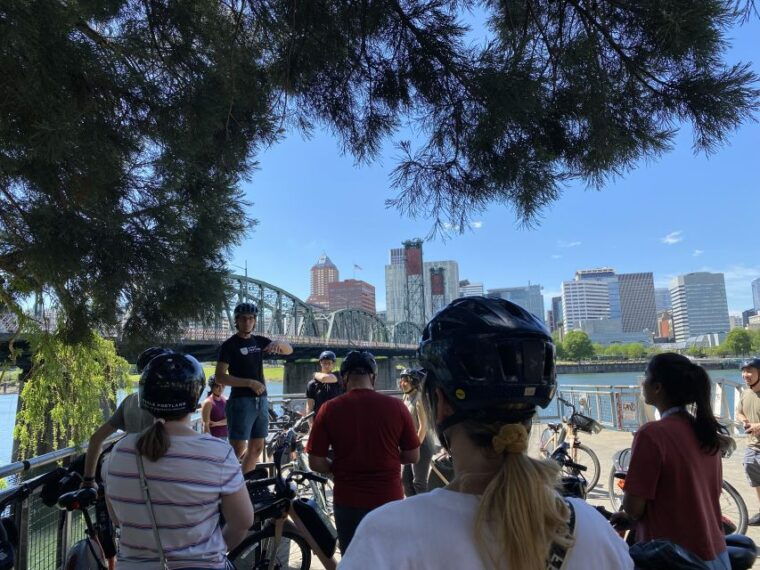 essential-portland-2-hour-guided-bike-tour