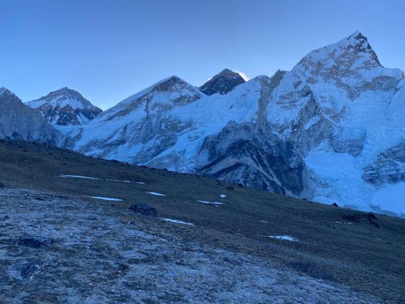 everest-base-camp-helicopter-tour-with-landing-3