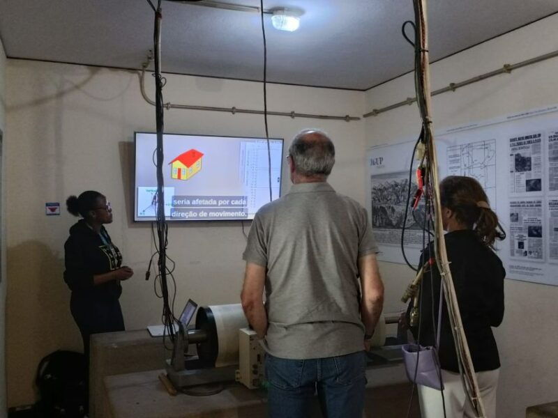exclusive-visit-to-the-geophysical-institute-of-porto