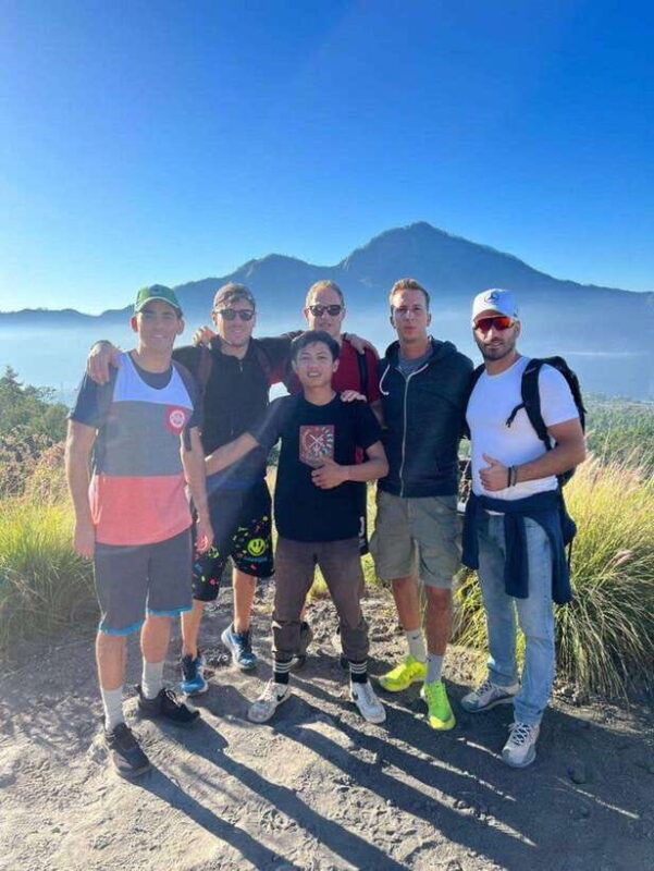 experience-the-majestic-mounth-batur-sunrise-trekking