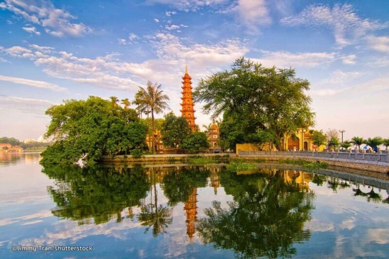 explore-all-famous-places-in-ha-noi-for-1-day