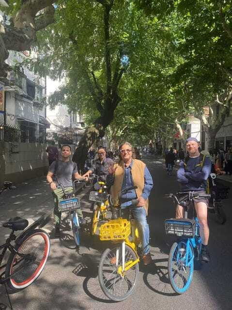 explore-shanghais-old-town-suzhou-river-by-bike