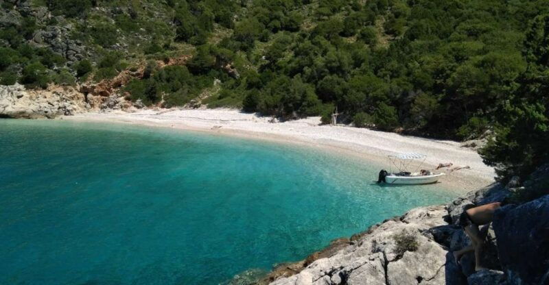 from-agia-effimia-ithaca-cruise-gidaki-beach-kioni-tour
